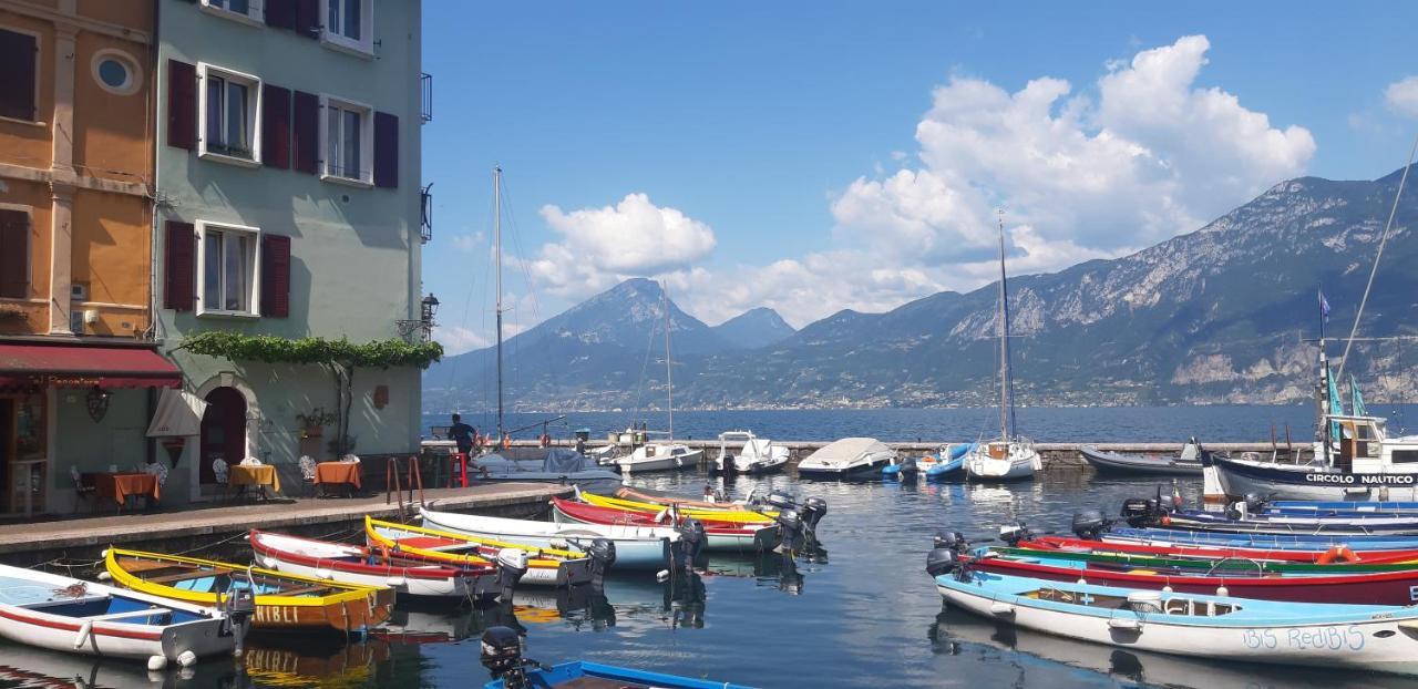 Villa Sul Lago Con Pontile Privato A Brenzone Sul Garda - Unique And Exclusive 외부 사진