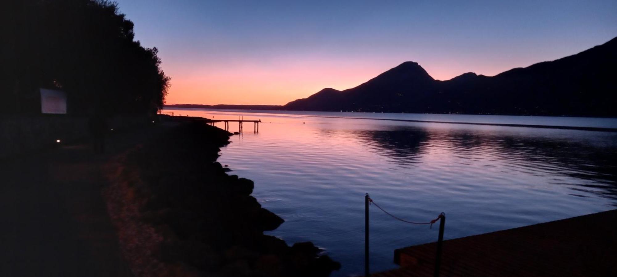 Villa Sul Lago Con Pontile Privato A Brenzone Sul Garda - Unique And Exclusive 외부 사진